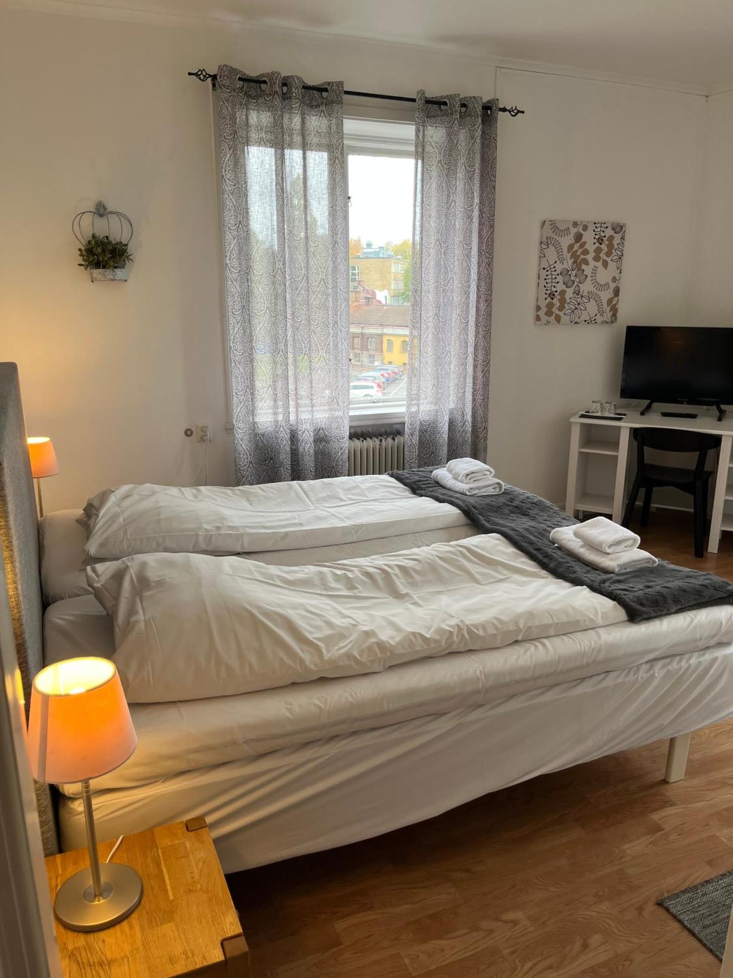 Vaesterhoejdsgarden Skövde Esterno foto