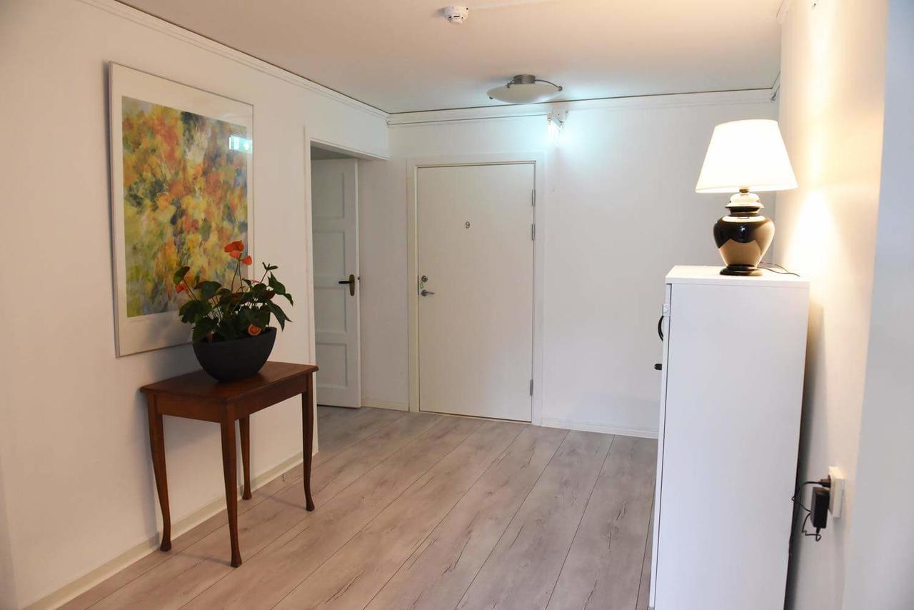 Vaesterhoejdsgarden Skövde Esterno foto